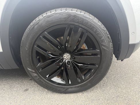 Used 2019 Volkswagen Atlas SEL Premium AWD/4WD image 15