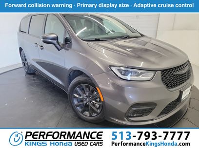 Used 2021 Chrysler Pacifica Touring-L w/ S Appearance Package