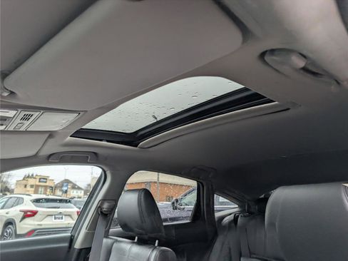 Used 2014 Honda Crosstour EX-L image 28