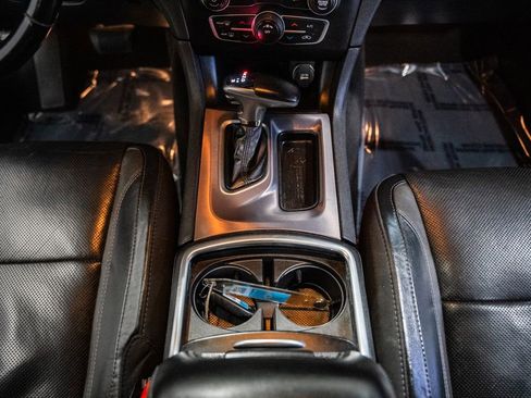 Used 2019 Dodge Charger SXT w/ Leather Interior Group image 21