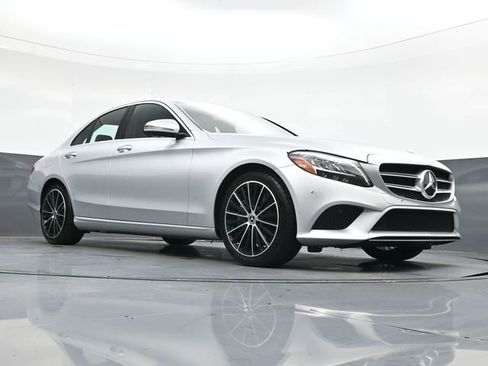 Used 2020 Mercedes-Benz C 300 Sedan image 34