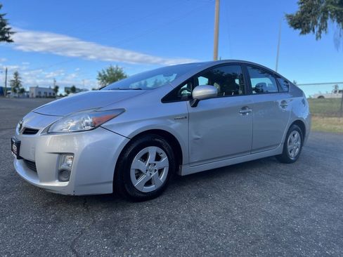 Used 2010 Toyota Prius FWD image 9