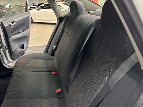 Used 2018 Nissan Sentra S image 41