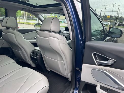 Used 2022 Acura RDX AWD w/ Advance Package image 13