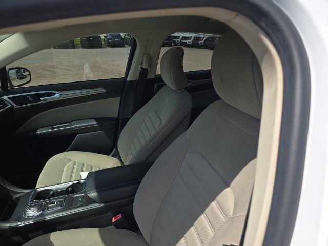 Used 2018 Ford Fusion S FWD image 8
