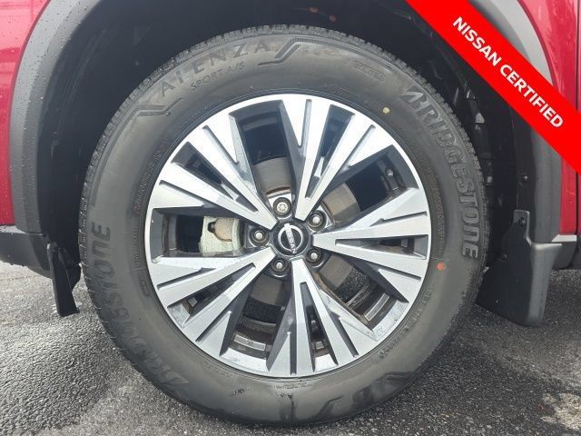 Certified 2023 Nissan Rogue SV AWD/4WD image 11