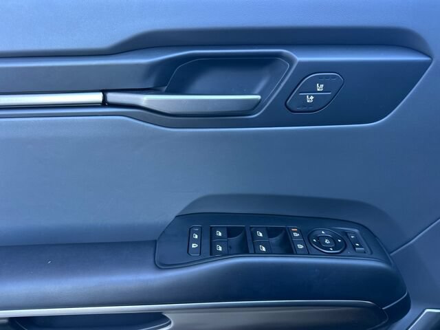 Used 2026 Kia EV9 Light RWD image 11