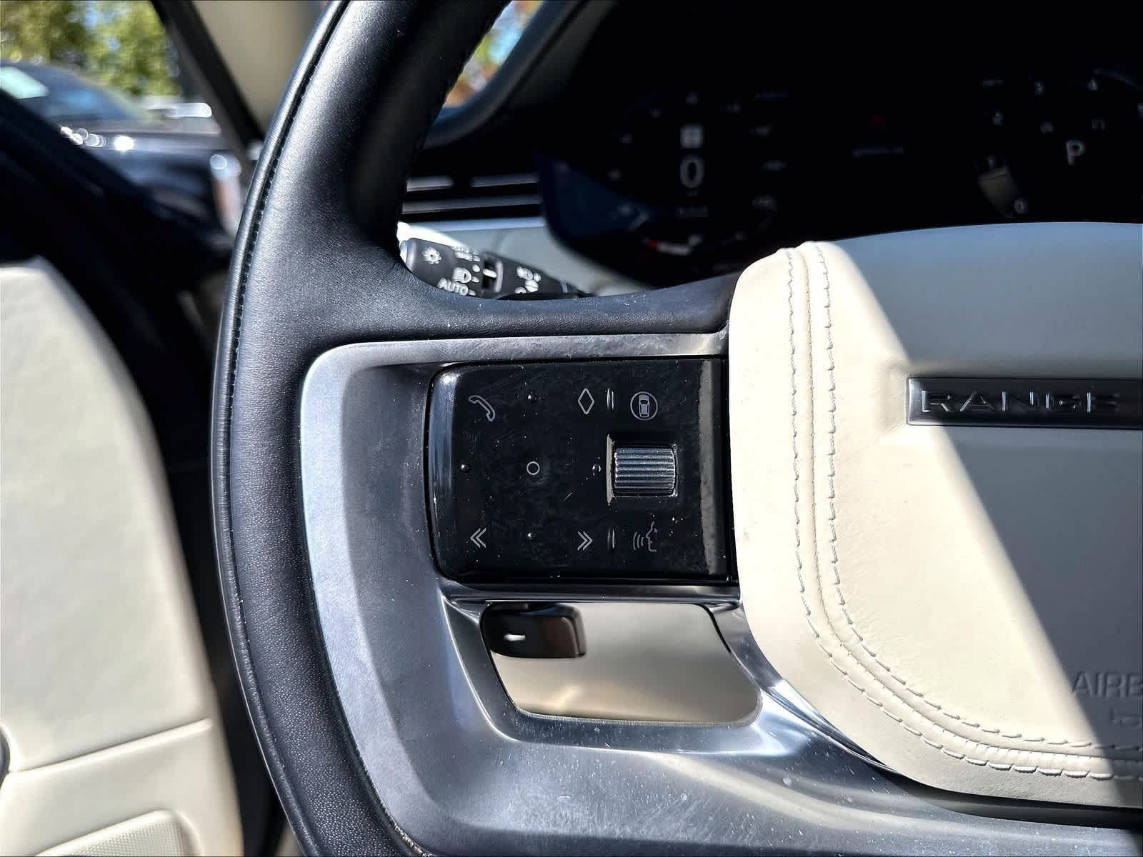 Used 2024 Land Rover Range Rover SE AWD/4WD image 18