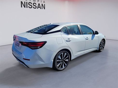New 2025 Nissan Sentra SV w/ SV Premium Package image 4