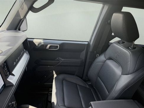 New 2026 Ford Bronco Badlands AWD/4WD image 16