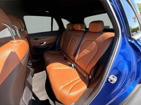 Used 2021 Mercedes-Benz GLC 300 image 25