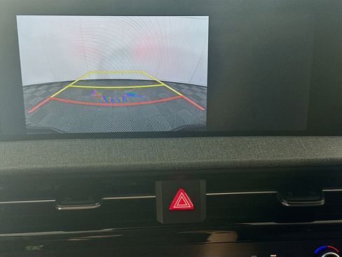 Used 2024 Kia EV6 Wind image 23