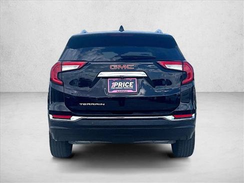 Used 2023 GMC Terrain SLT FWD image 4