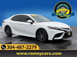 Used 2023 Toyota Camry SE w/ Audio Upgrade Package FWD video 1
