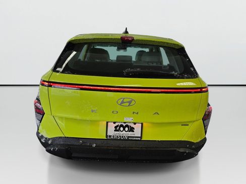 New 2026 Hyundai Kona SE AWD/4WD image 4
