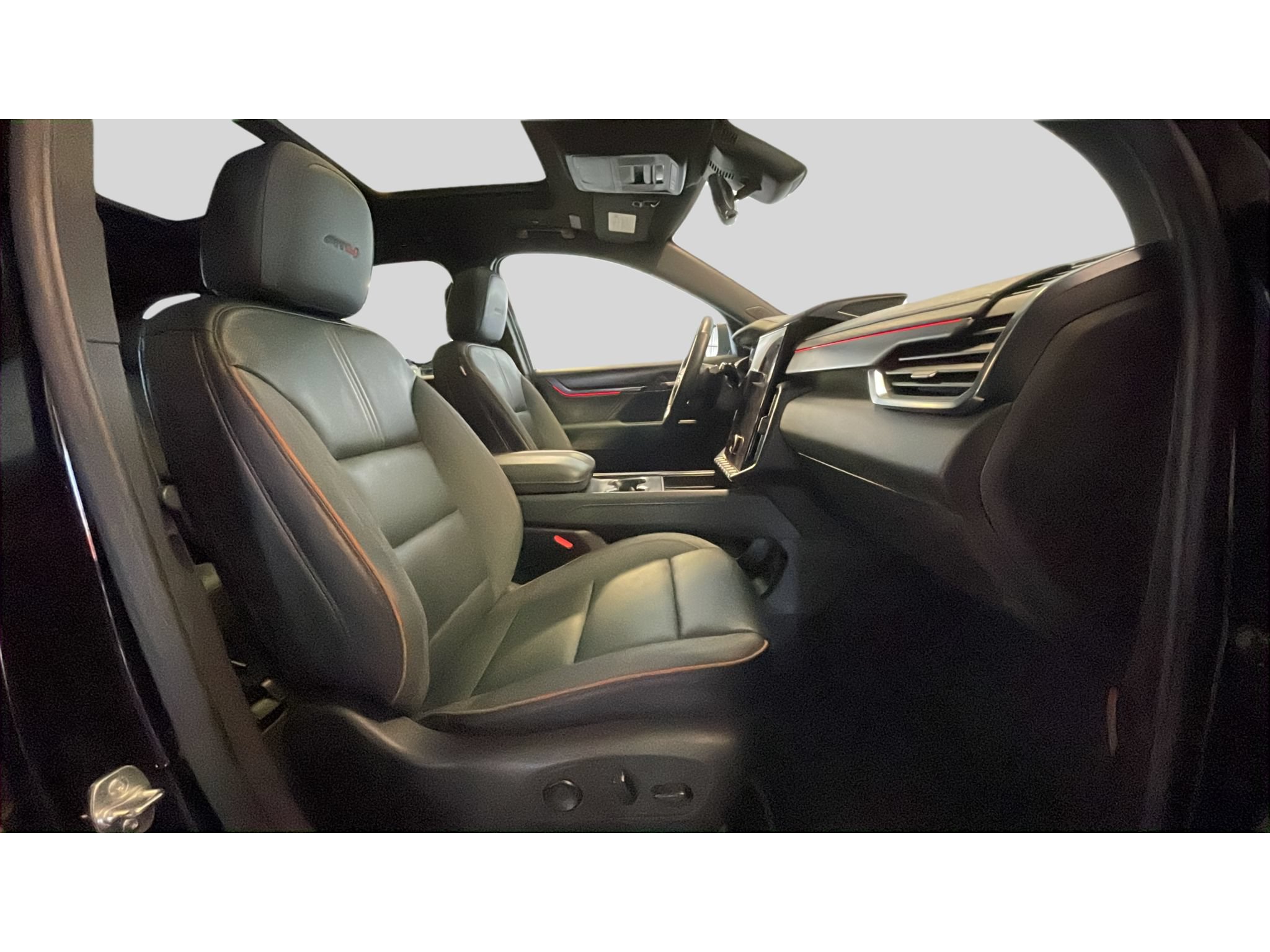 Used 2024 GMC Acadia AT4 w/ Super Cruise Package AWD/4WD image 18