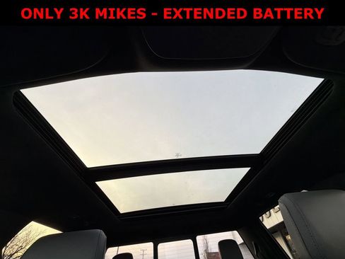 Used 2023 Ford F150 Lightning Lariat w/ Equipment Group 511A High image 16