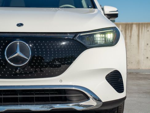 Used 2023 Mercedes-Benz EQE 350+ 4MATIC SUV image 7