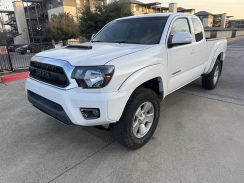Used 2012 Toyota Tacoma 4x4 Access Cab V6 image 1
