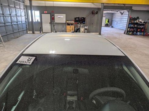 Used 2010 Ford Fusion SE FWD image 10