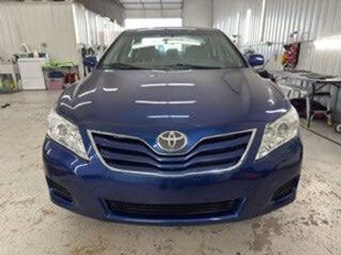 Used 2010 Toyota Camry FWD image 7