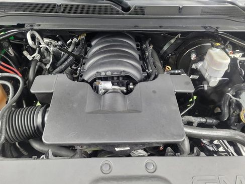 Used 2019 GMC Yukon SLE w/ SLE Value Package image 30