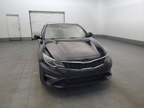 Used 2019 Kia Optima LX image 14