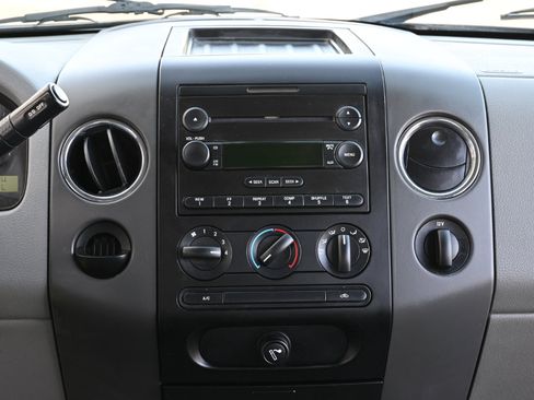 Used 2006 Ford F150 XLT image 20