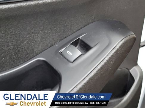 Certified 2023 Chevrolet Traverse LS image 15