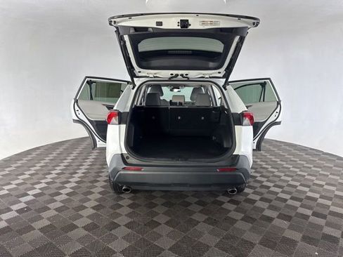 Used 2019 Toyota RAV4 XLE Premium w/ All Weather Liner Package image 17