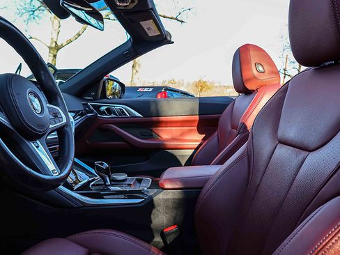 Used 2023 BMW 430i xDrive Convertible w/ M Sport Package image 8