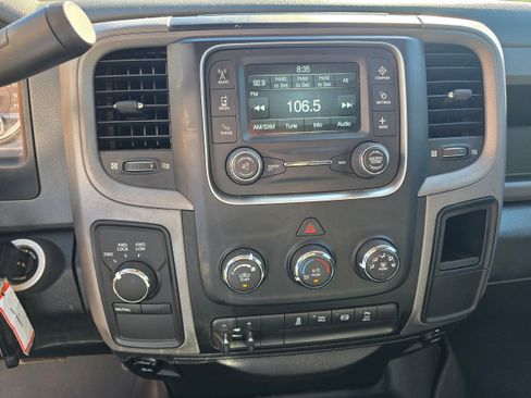 Used 2017 RAM 2500 Tradesman w/ Chrome Appearance Group AWD/4WD image 15