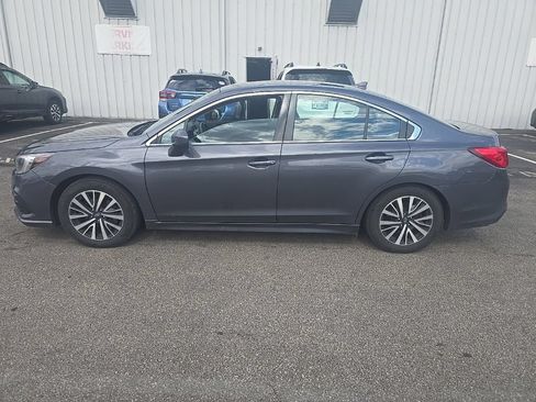 Used 2019 Subaru Legacy 2.5i Premium AWD/4WD image 6