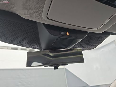 Used 2023 Nissan Ariya image 45