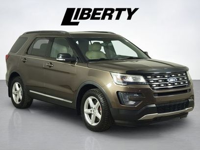 Used 2016 Ford Explorer XLT w/ Equipment Group 202A