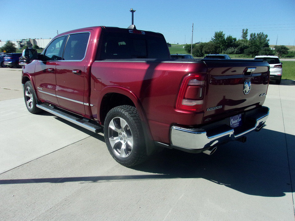 Used 2019 RAM 1500 Laramie AWD/4WD image 8