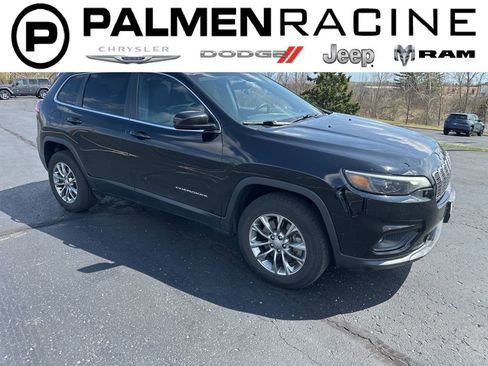 Used 2019 Jeep Cherokee Latitude Plus w/ Cold Weather Group image 1