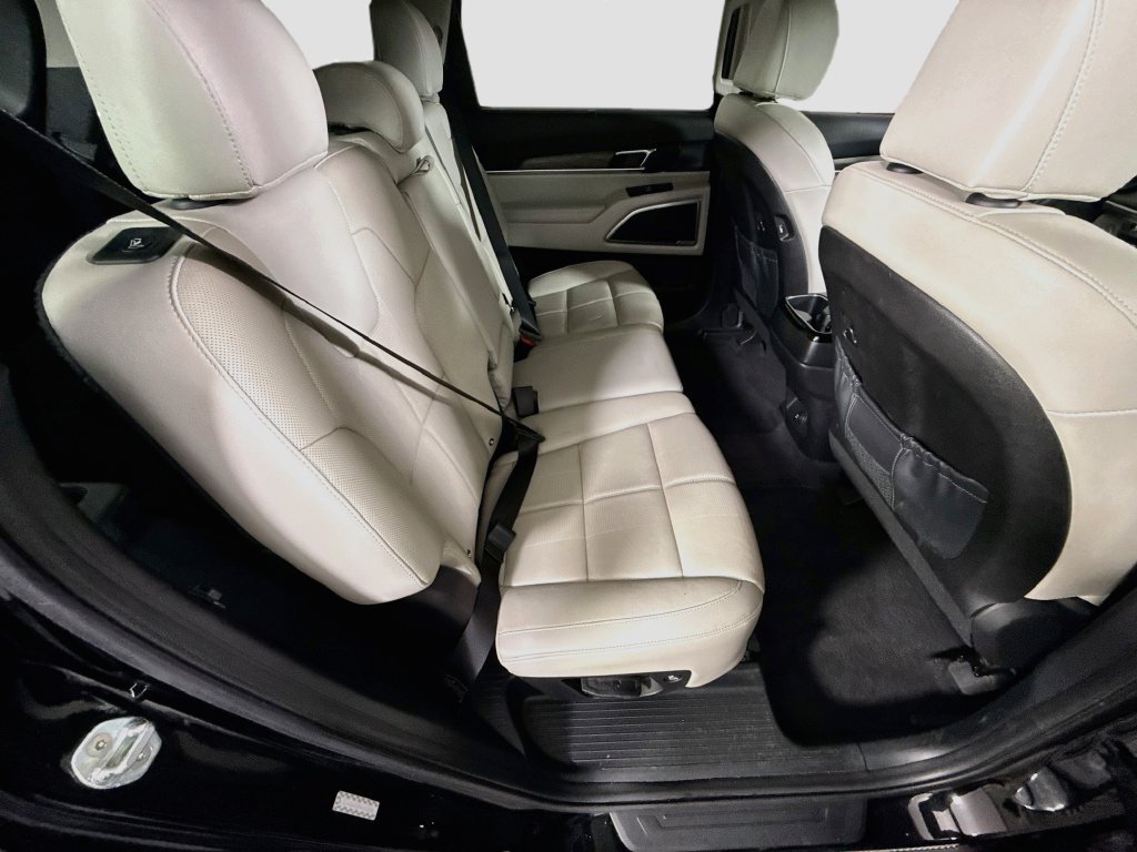 Used 2022 Kia Telluride EX FWD image 31
