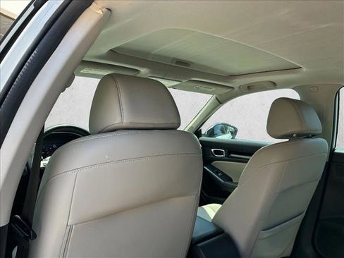 Used 2023 Honda Civic Touring image 21
