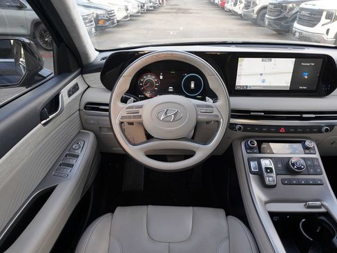 Used 2023 Hyundai Palisade Calligraphy w/ Cargo Package AWD/4WD image 9