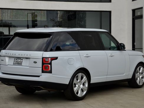 Used 2019 Land Rover Range Rover Supercharged image 7
