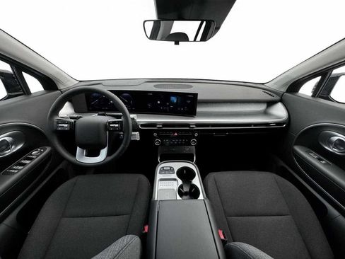 New 2026 Hyundai Ioniq 9 SE AWD/4WD image 13