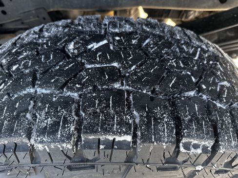 Used 2024 Ford F350 Lariat w/ Black Appearance Package image 21