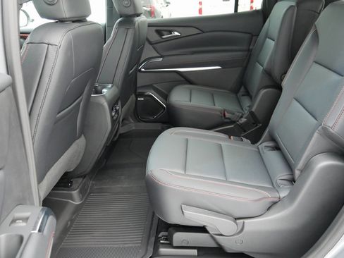 New 2026 Chevrolet Traverse Z71 w/ Enhanced Driving Package image 26