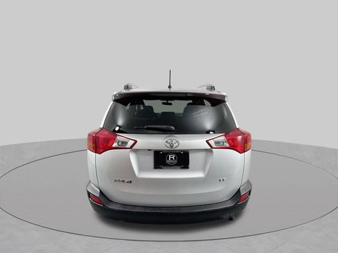 Used 2013 Toyota RAV4 LE FWD image 31