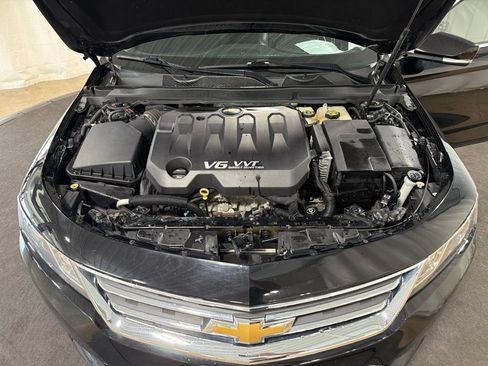 Used 2016 Chevrolet Impala LT FWD image 36