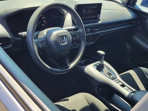Used 2023 Honda HR-V LX image 5