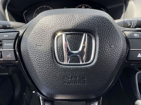 Used 2023 Honda Civic Sport image 28