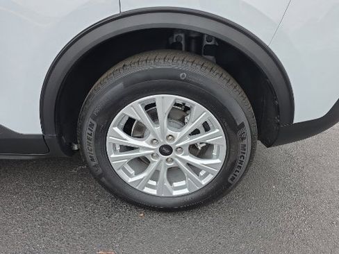 Certified 2025 Ford Escape Active w/ Tech Pack #1 image 21