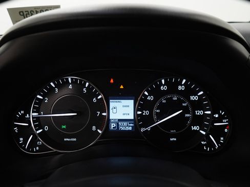 Used 2017 Nissan Armada SL AWD/4WD image 34